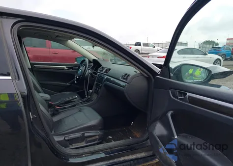 2017 Volkswagen Passat 1.8T Se from USA, damaged, VIN 1VWBT7A36HC018088